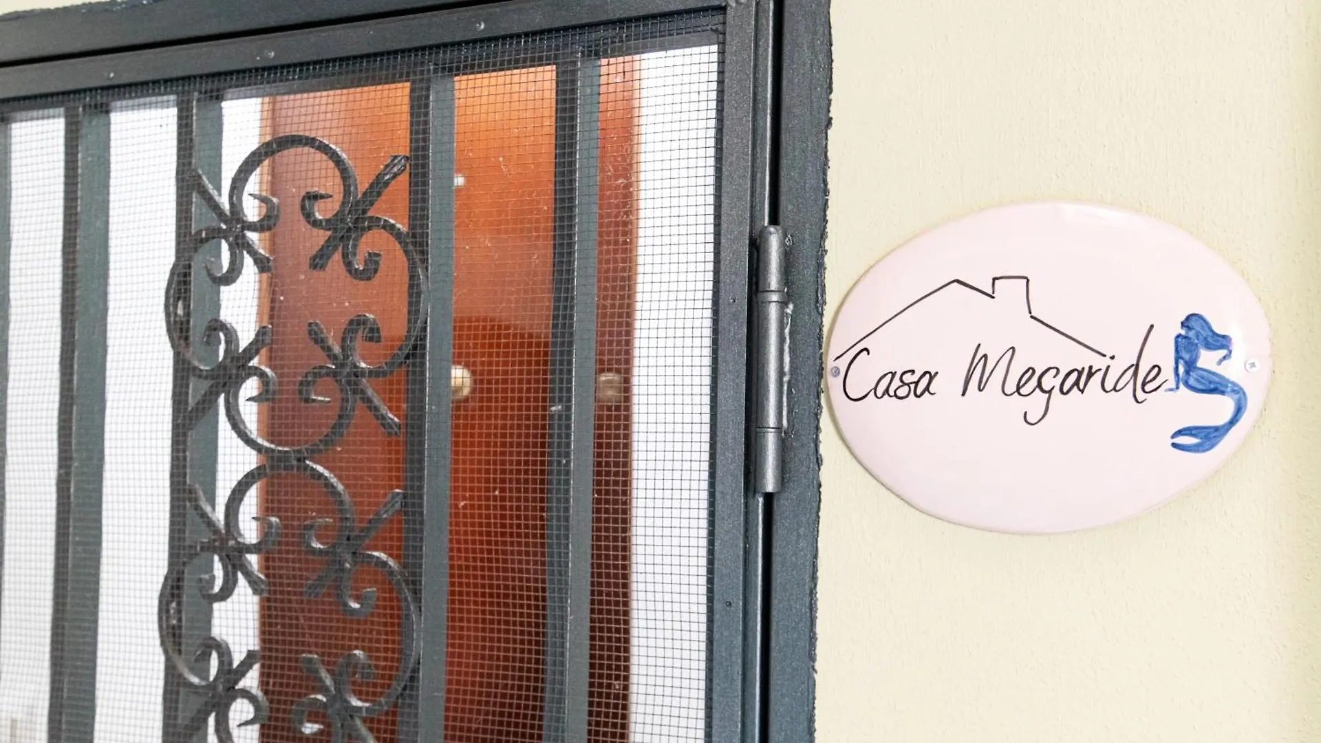 Guest house Casa Megaride Hotel Naples Italy